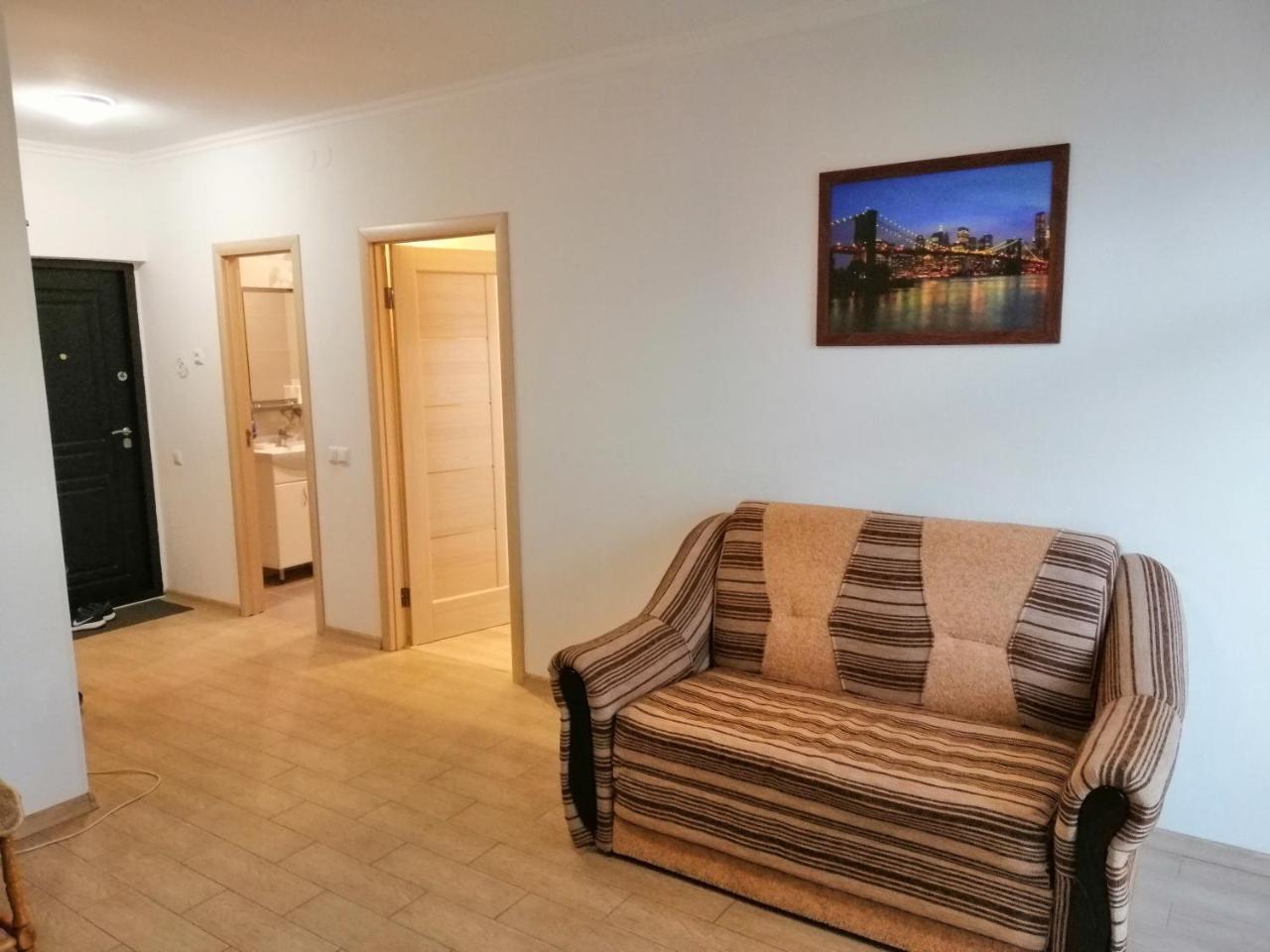 Вулиця Дрогобицька 10В تريسكافيتس المظهر الخارجي الصورة