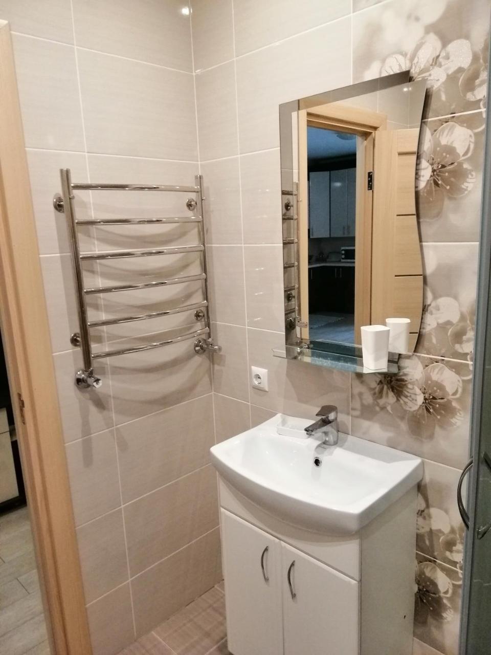 Вулиця Дрогобицька 10В تريسكافيتس المظهر الخارجي الصورة
